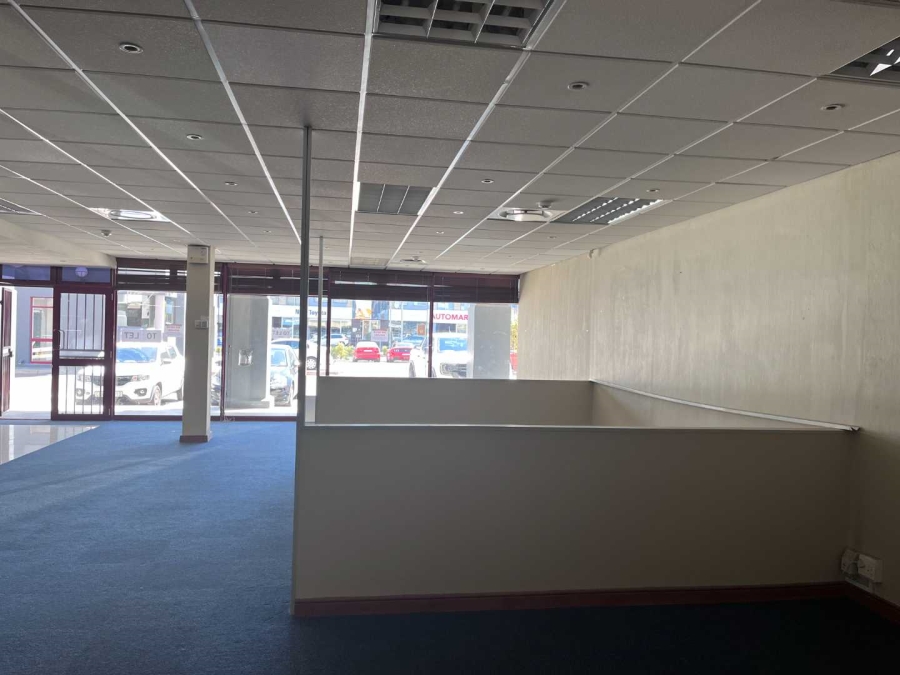To Let Commercial Property for Rent in Oakdale Western Cape